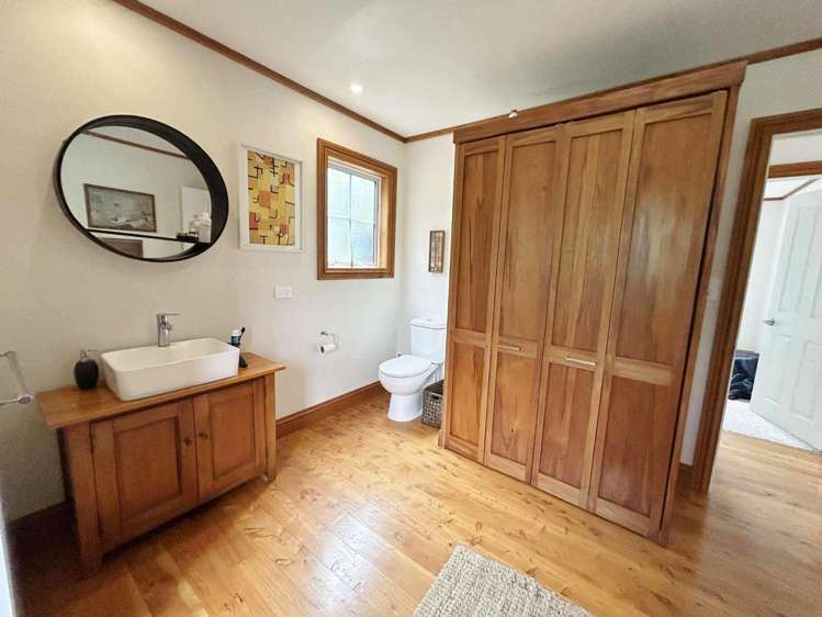 33 Cornwall Road Lyttelton_14