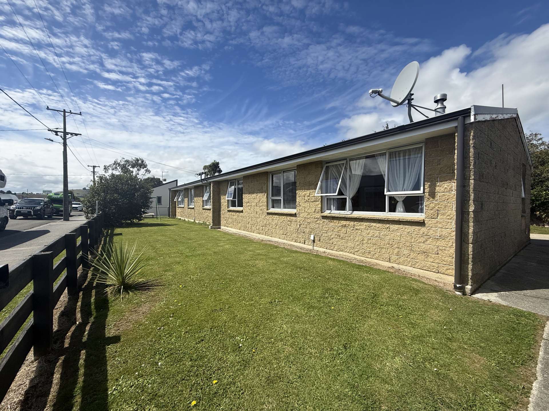 5 Waikawa Road Owaka_0