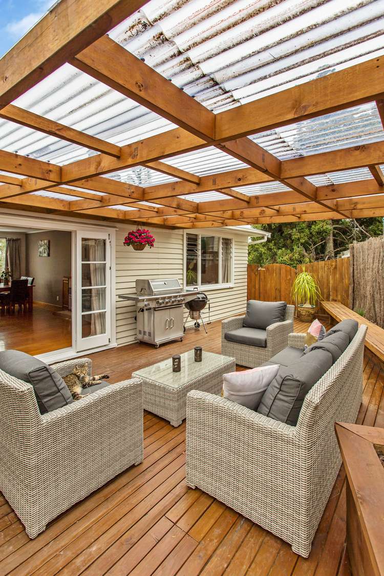 1/49a Lancaster Road Beach Haven_8