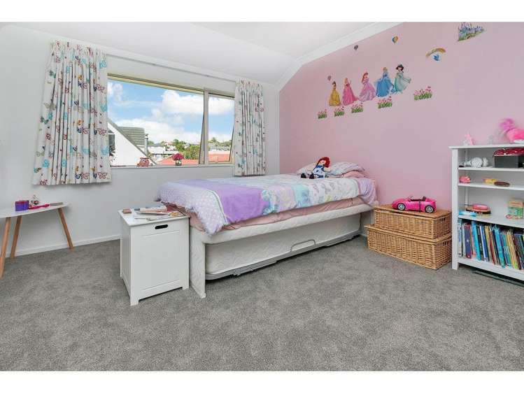 7 Hendrika Court Hobsonville_11