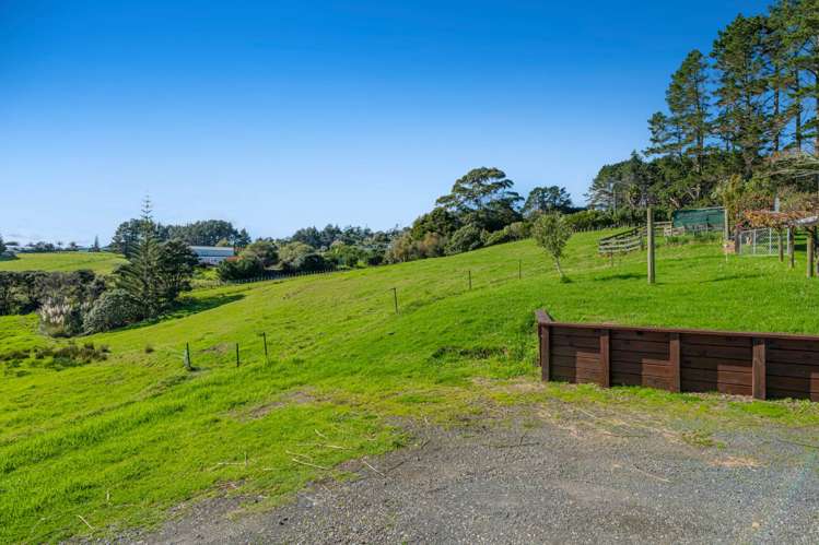 129 Mangakura Road Helensville_23