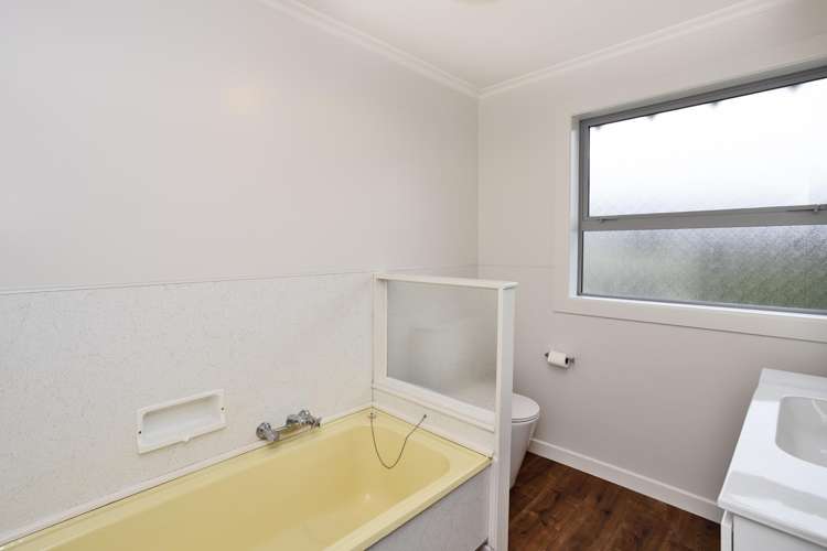 12 Cruickshank Crescent Rosedale_27