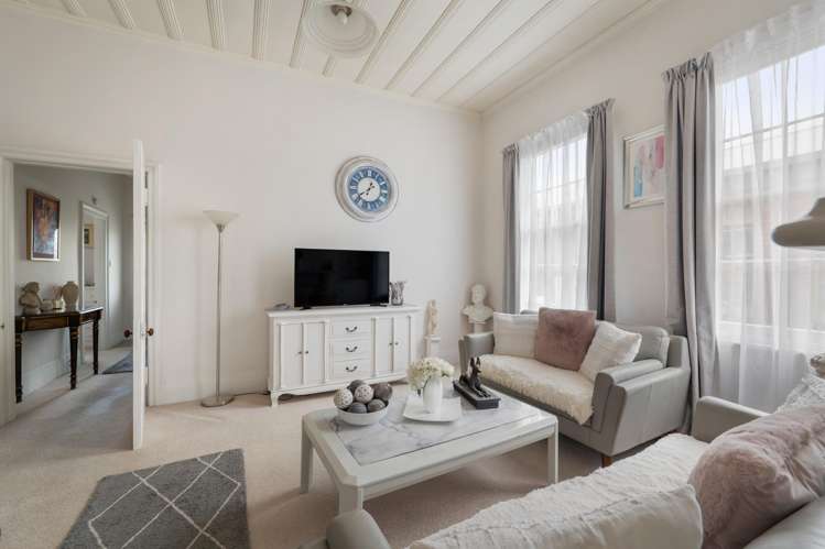 206 Kirkwood Street Thames_8