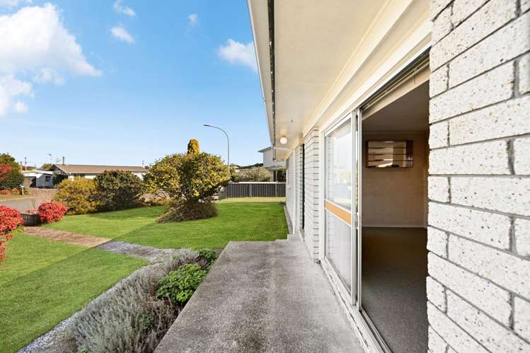 6 Dickens Place Leamington_22