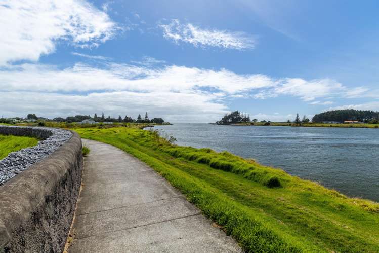 67 Queen Street Waitara_23