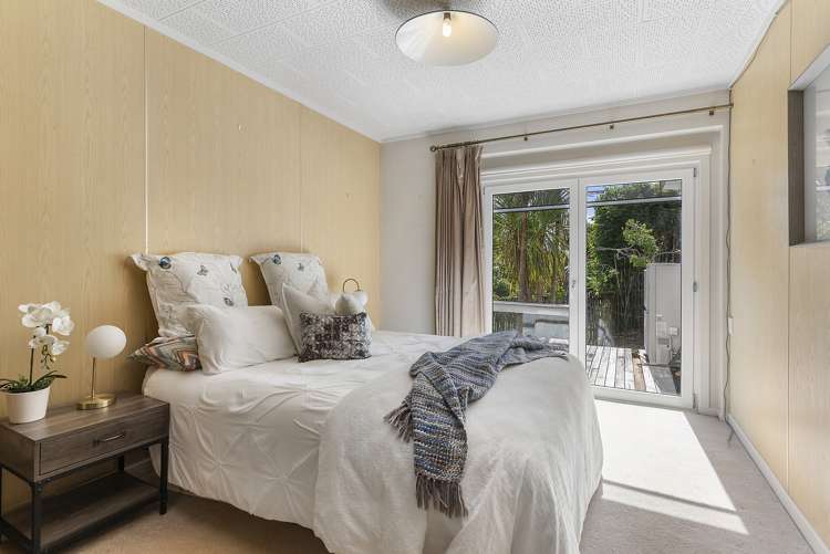 13 Arthur Crescent Hauraki_15