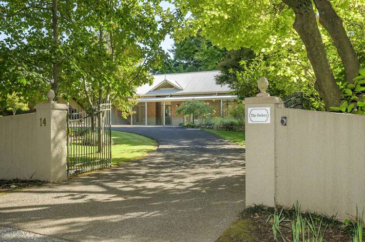 14 Freeburn Road Pyes Pa_47