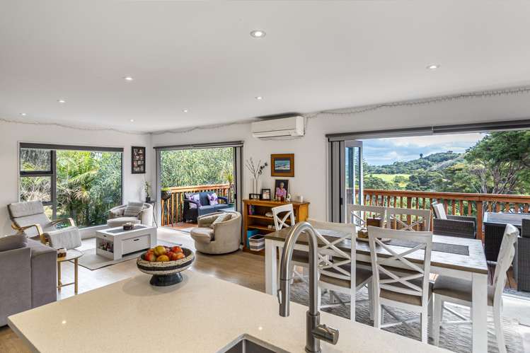 36 Bay Road Ostend_11