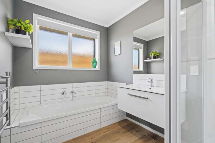 40 Pebble Beach Boulevard Kamo_11