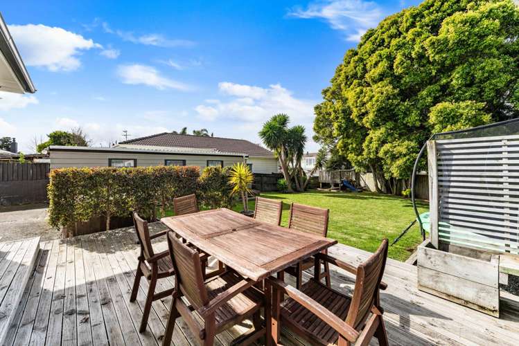 4 Lyndon Place Manurewa_16