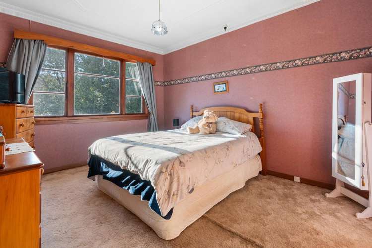 39 Holyhead Street Outram_12