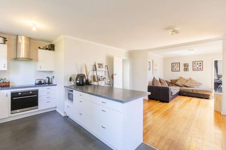 12 Freyberg Terrace Waipukurau_5