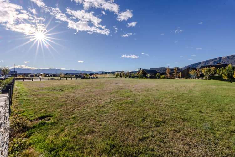 Lot 2/10 Deans Drive Wanaka_15