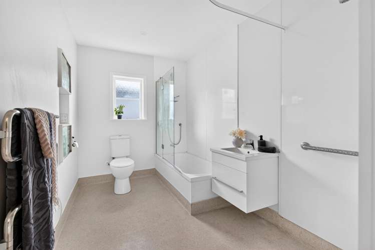 7 Norfolk Street Wainuiomata_16
