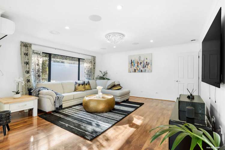 48 Shelter Drive Greenhithe_7