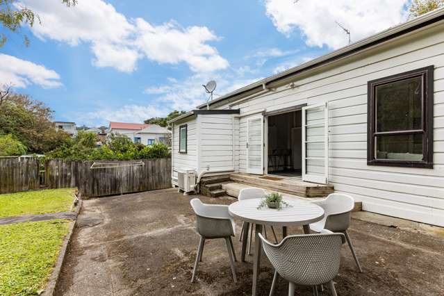 50 Te Wharepouri Street Berhampore_4