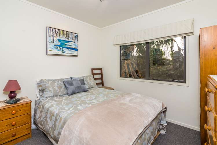 11 Motutahae Street Taupo_11