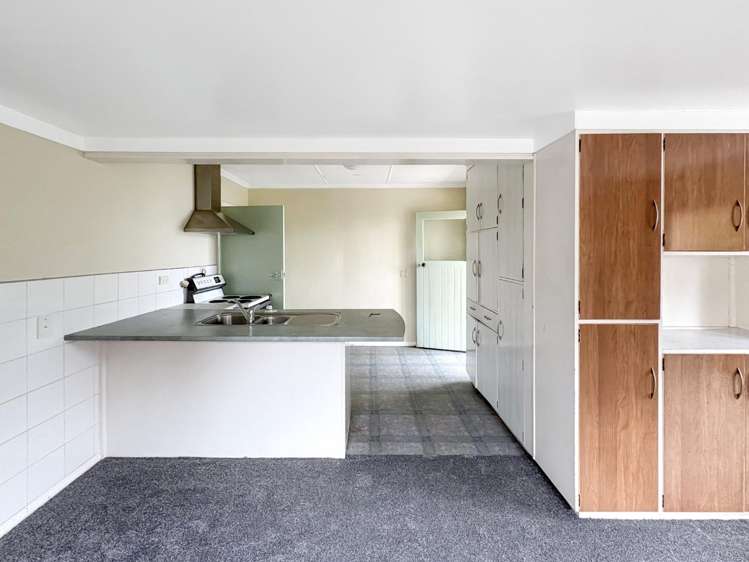 83 Surrey Road 1227_4