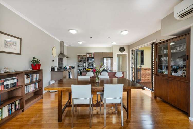 26 Greenbough Lane Greenhithe_5