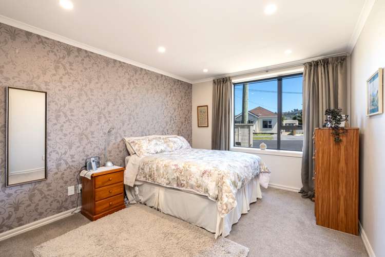 8 Hargest Crescent Saint Kilda_12