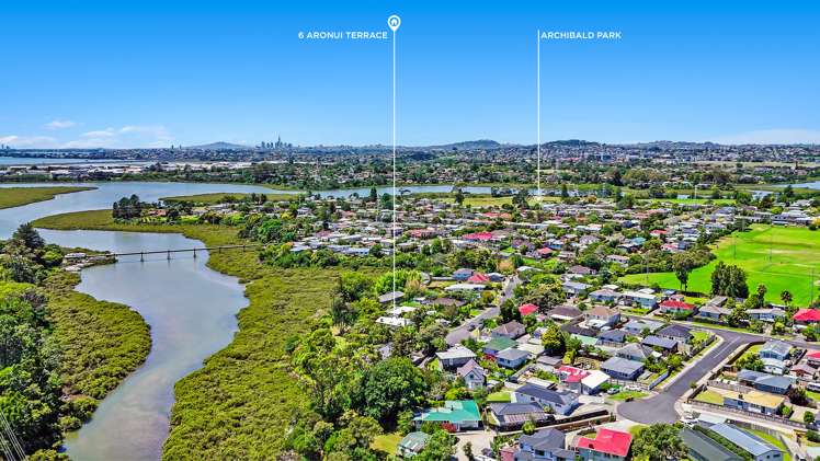 6 Aronui Terrace Kelston_18