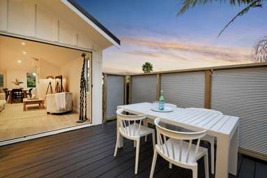 2/4 Richards Avenue_4