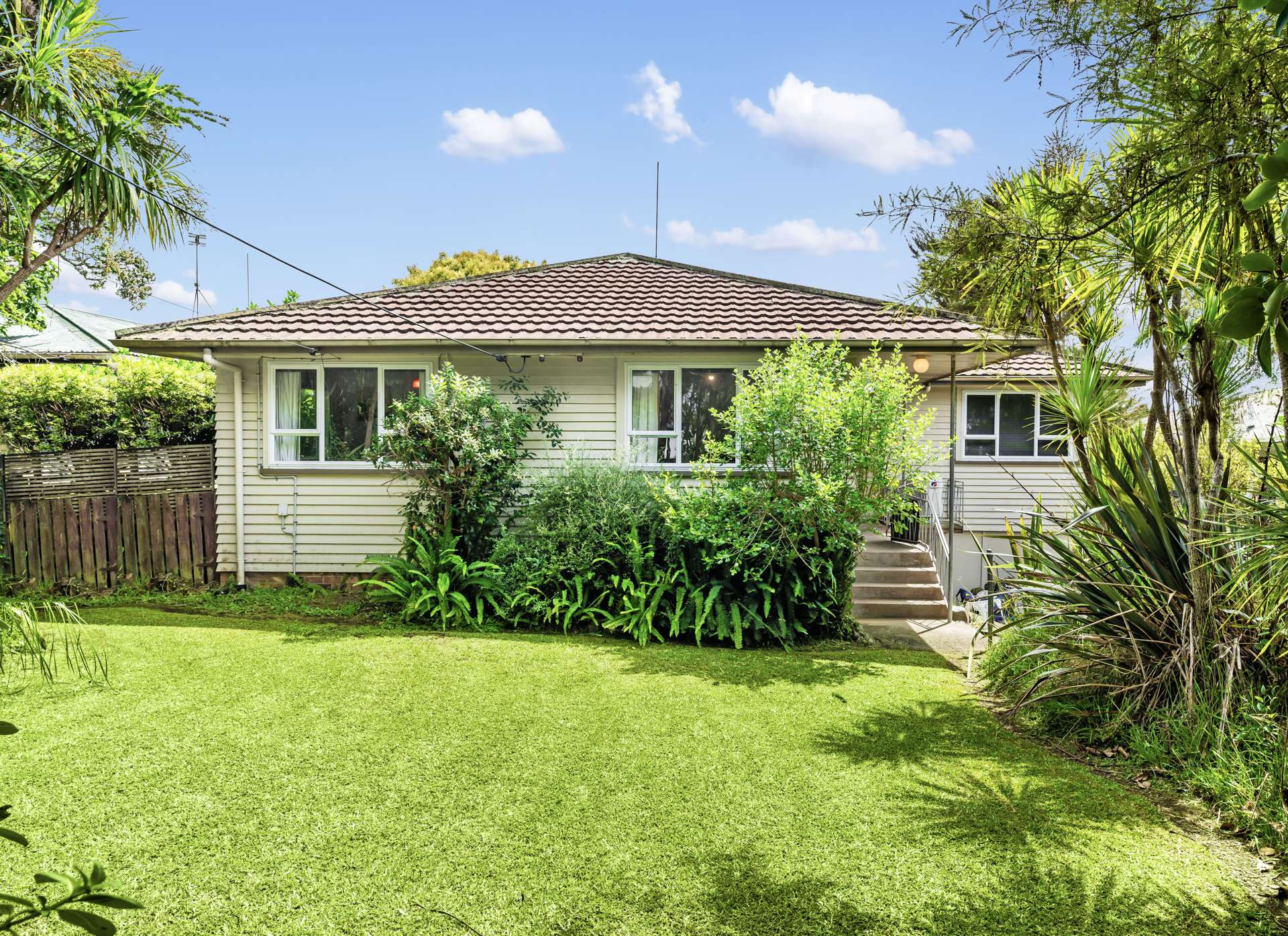 23 Taipari Road Te Atatu Peninsula_0