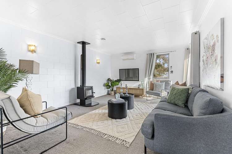 1 La Salle Drive Westown_2