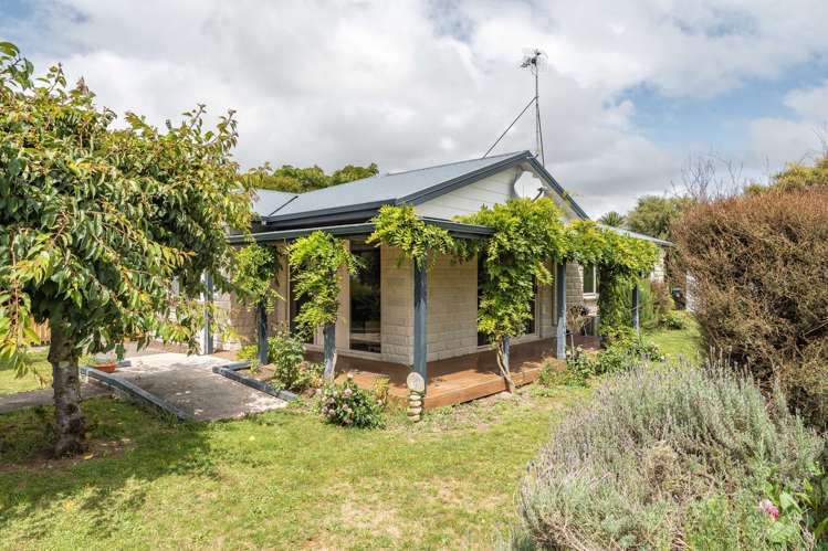 123 Kent Street Carterton_1