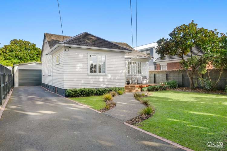 26 Thornycroft Avenue Epuni_20