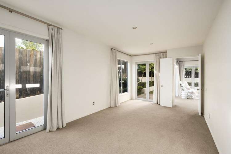215B Oceanbeach Road Mount Maunganui_13