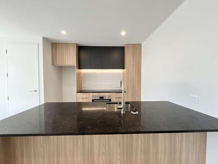 2/200 Lyttelton Street Spreydon_2