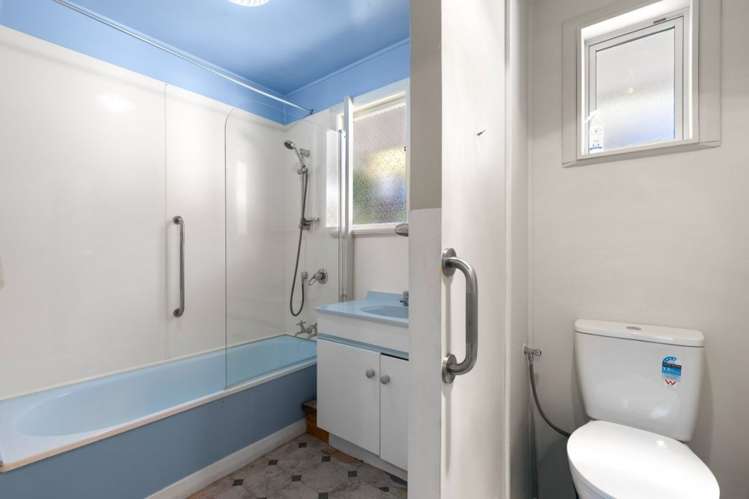 83 Hampden Street Picton_16