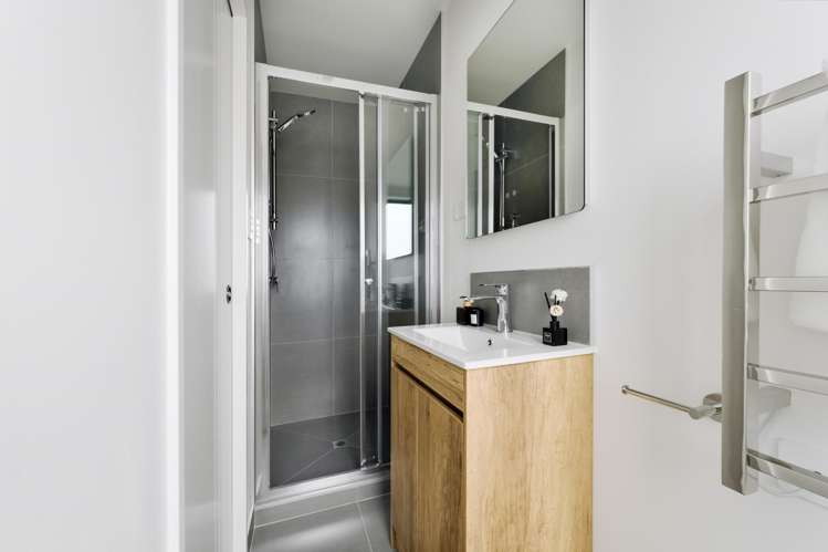 36 Longburn Road Henderson_21