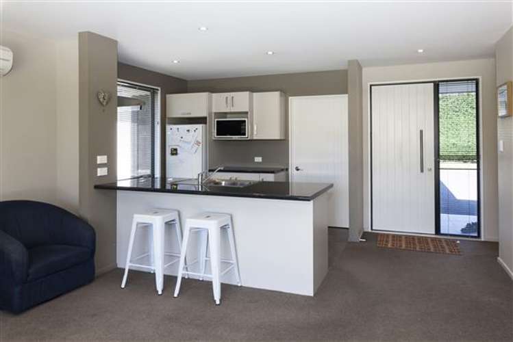 739 Hills Road Marshland_33