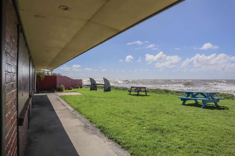 23 Nelson Quay Cobden_38