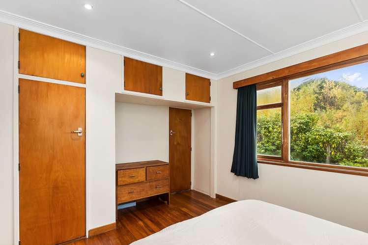 44 Village Loop Road Waipori Falls_9