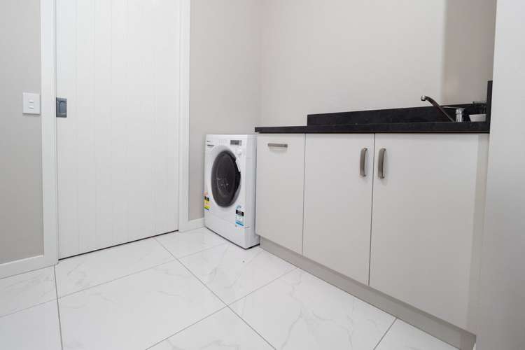 3 Alton Place Allenton_14