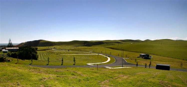 Sunset Drive Dargaville Surrounds_18