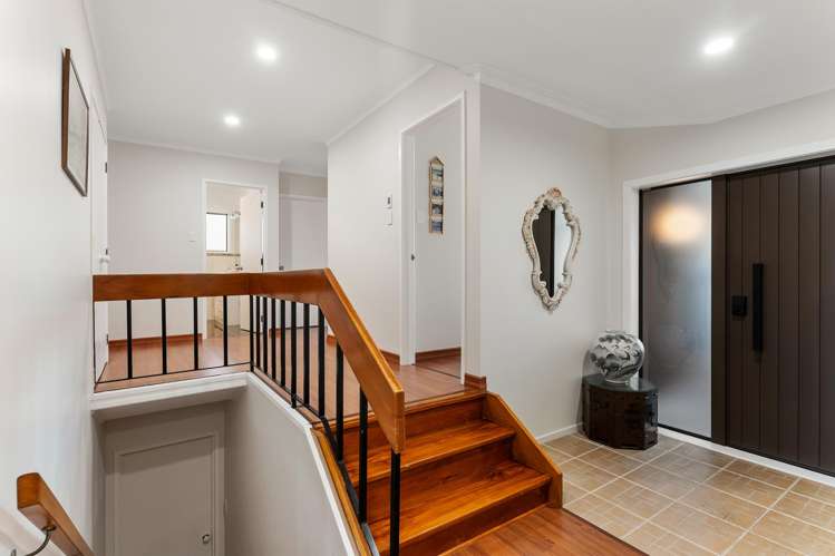 6 Chelsea View Drive Chatswood_16