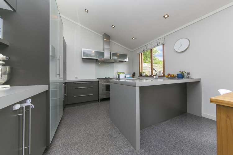 160 Captain Springs Road Onehunga_11