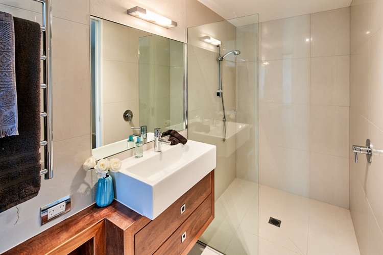 24d Mandalay Terrace Khandallah_15