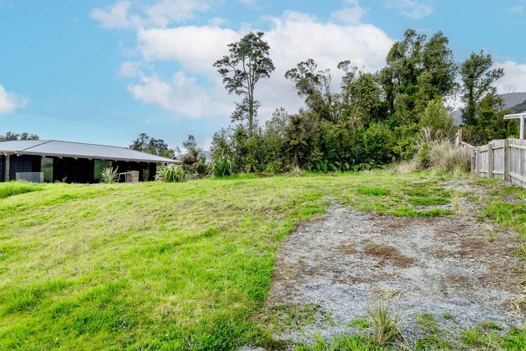 7 Pioneer Drive Franz Josef_2