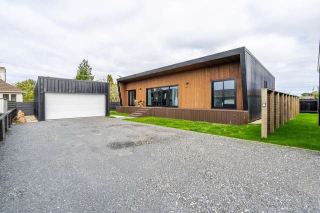 Contemporary Elegance Meets Energy Efficiency
