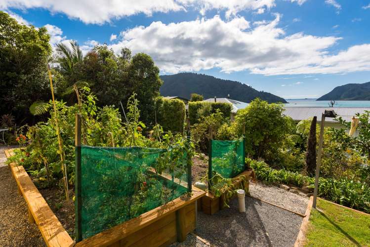 3 Ruataniwha Place Okiwi Bay_20