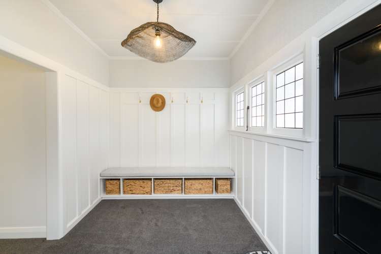 43 Derby Street Feilding_13