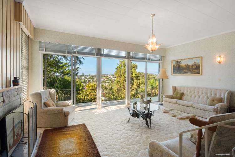 549 Beach Road Murrays Bay_8