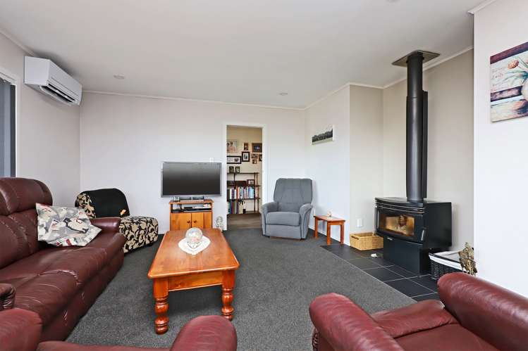 11 Upham Crescent Taradale_7