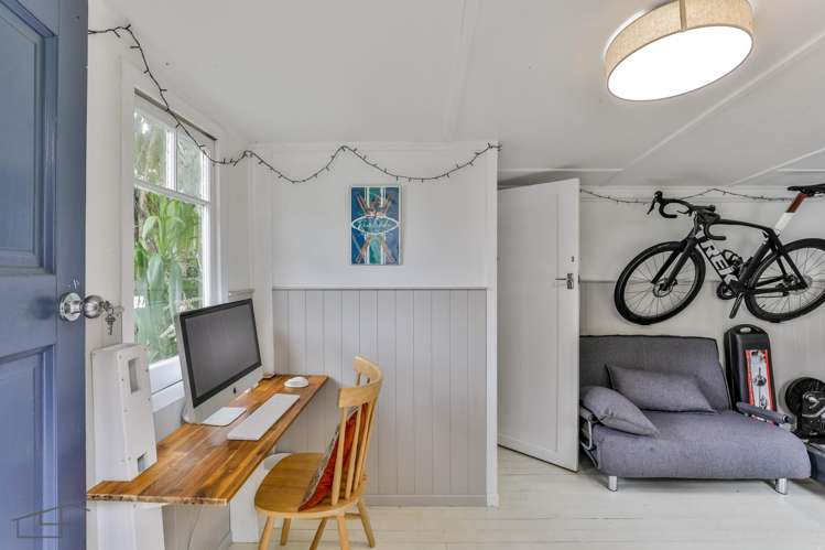 4 Aydon Road Titirangi_23