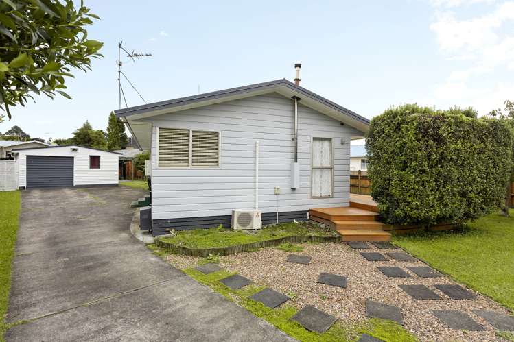 16 Fiona Place Dinsdale_16